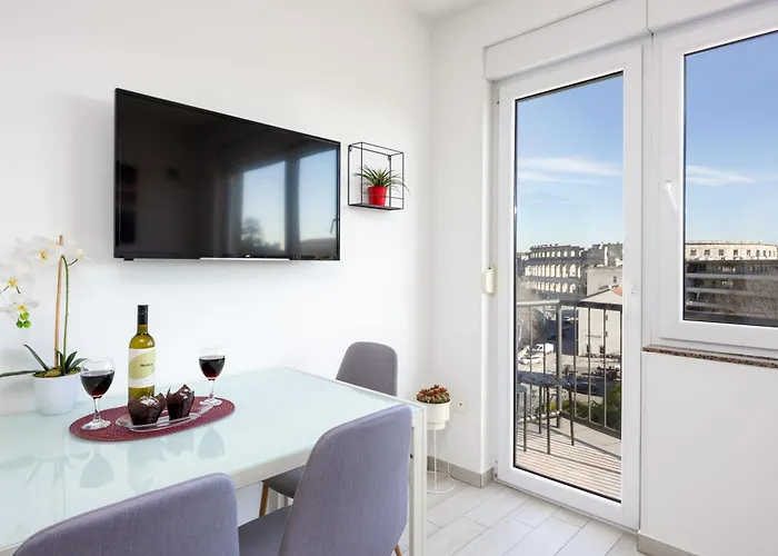 Ancora Center Apartment *